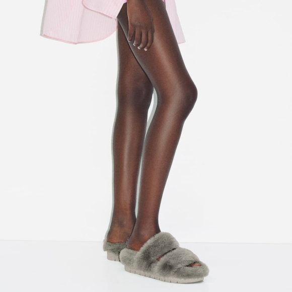 ZARA FAUX FUR LOW HEEL SANDALS Bloggers favorite - Picture 2 of 14